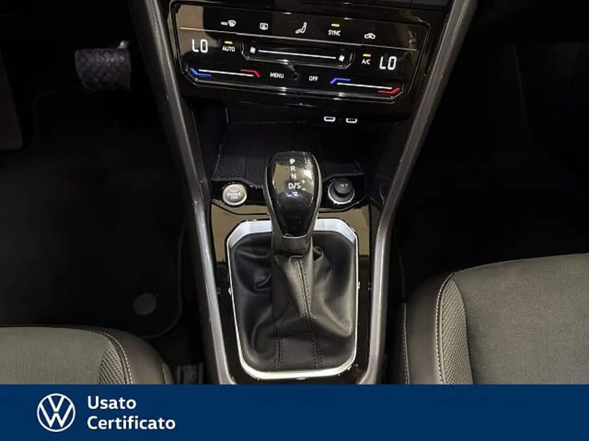 Volkswagen T-Roc usata a Vicenza (11)