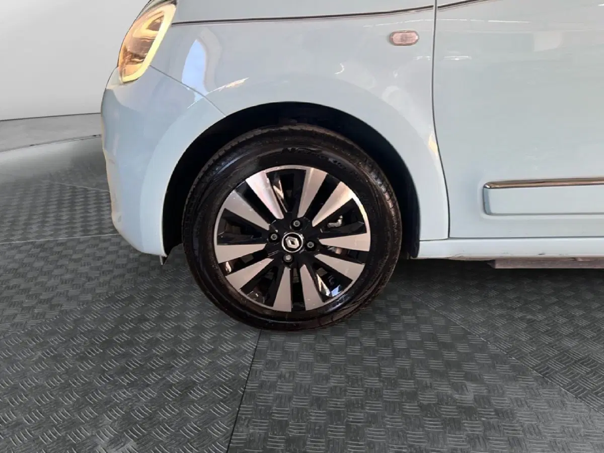 Renault Twingo usata a Roma (9)