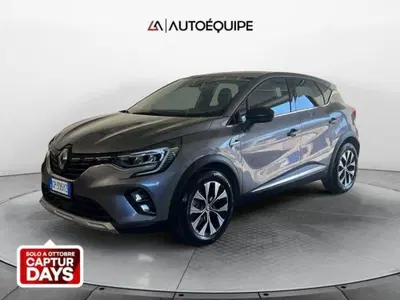 Renault Captur 1.6 full hybrid Techno 145cv auto del 2023 usata a Roma