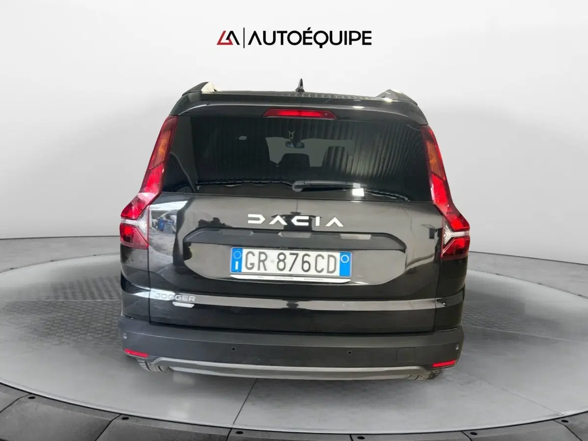 Dacia Jogger usata a Roma (4)