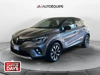 Renault Captur TCe 100 CV GPL Techno del 2023 usata a Roma