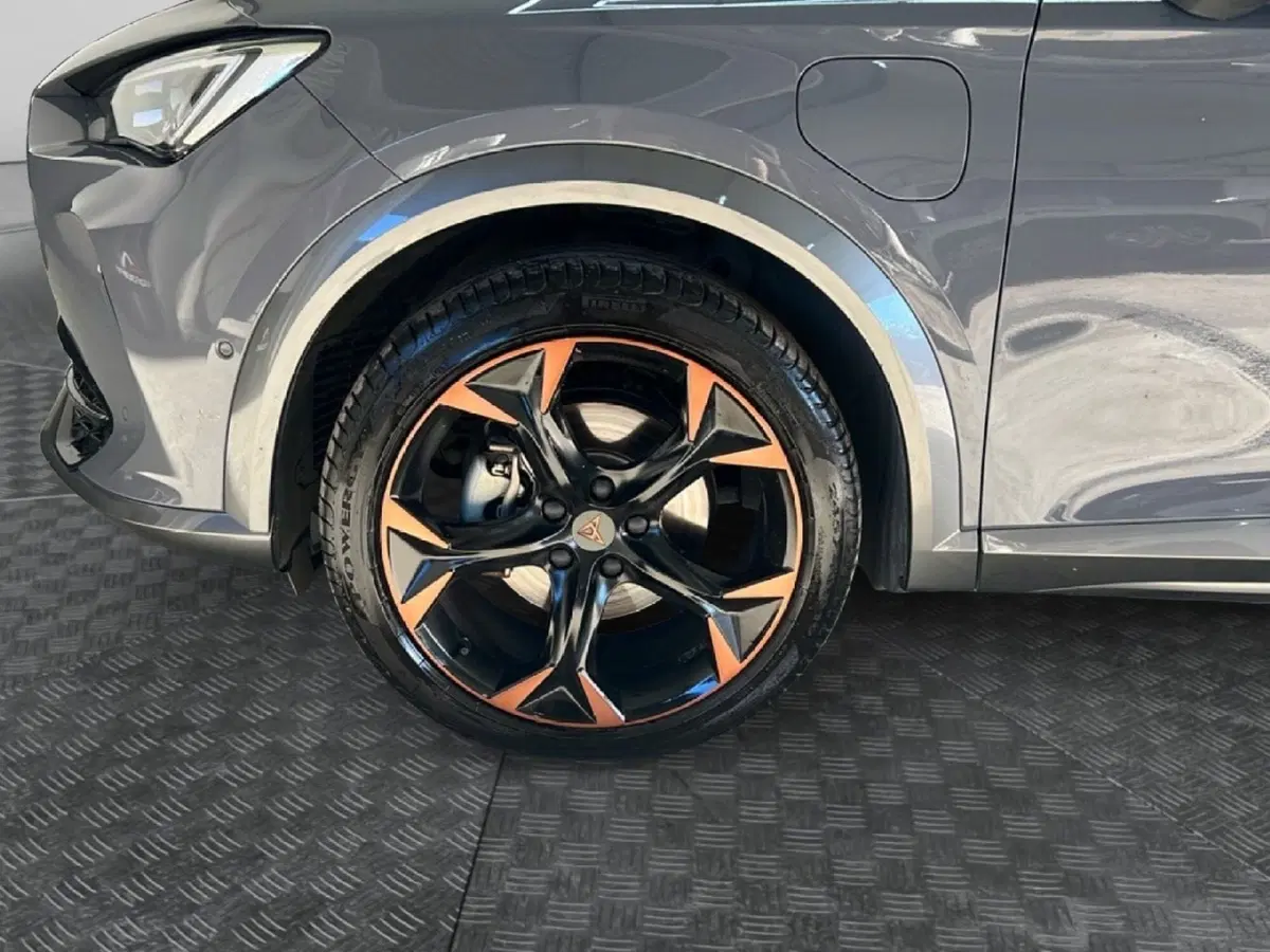 Cupra Formentor usata a Roma (9)