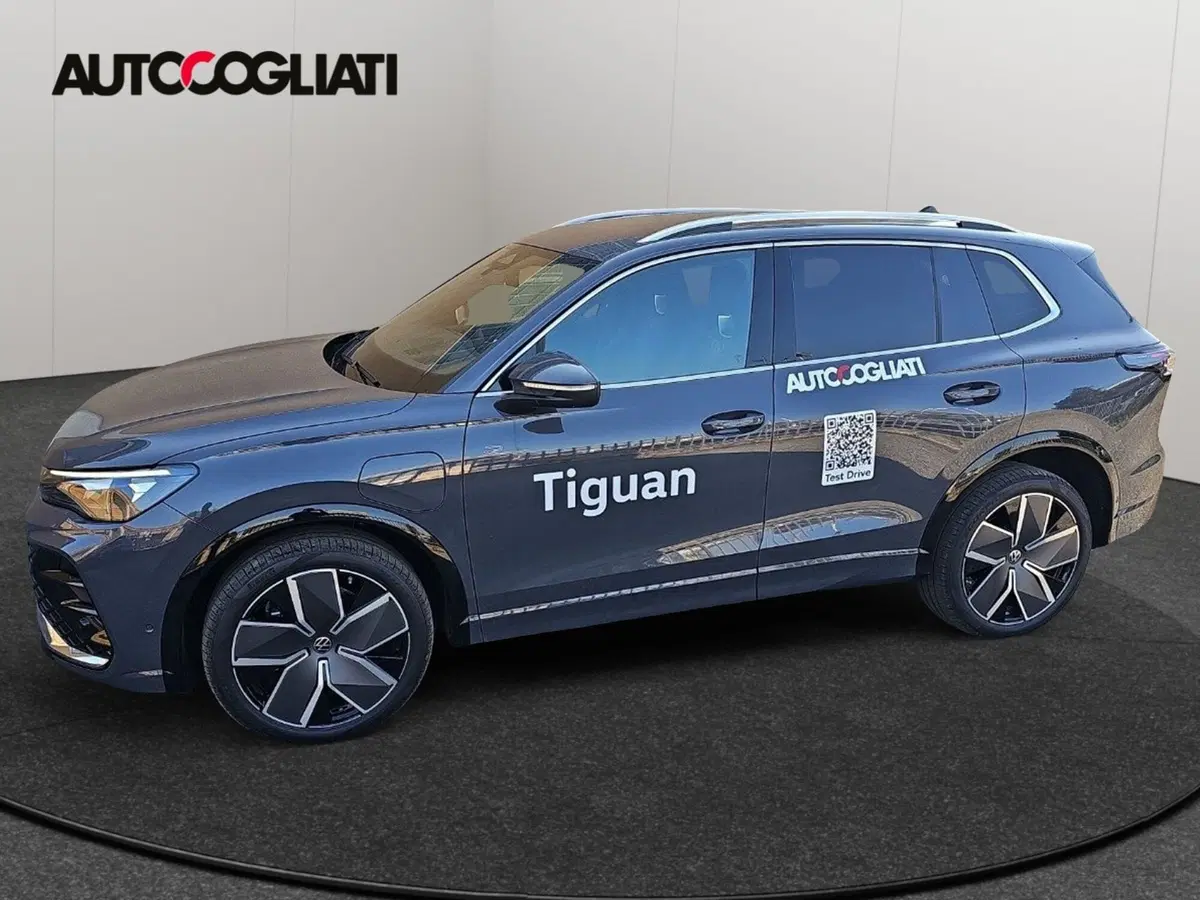Volkswagen Tiguan nuova a Lecco (2)