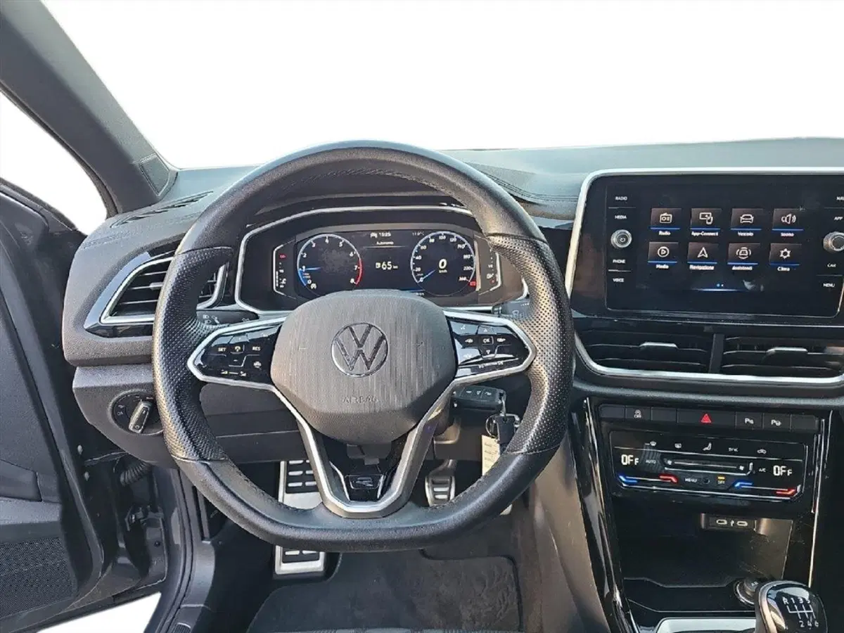 Volkswagen T-Roc usata a Lecco (10)