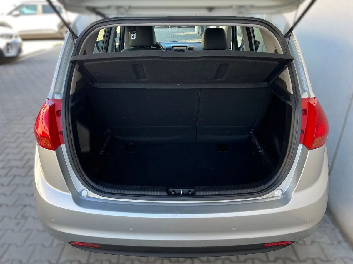Kia Venga usata a Ferrara (6)