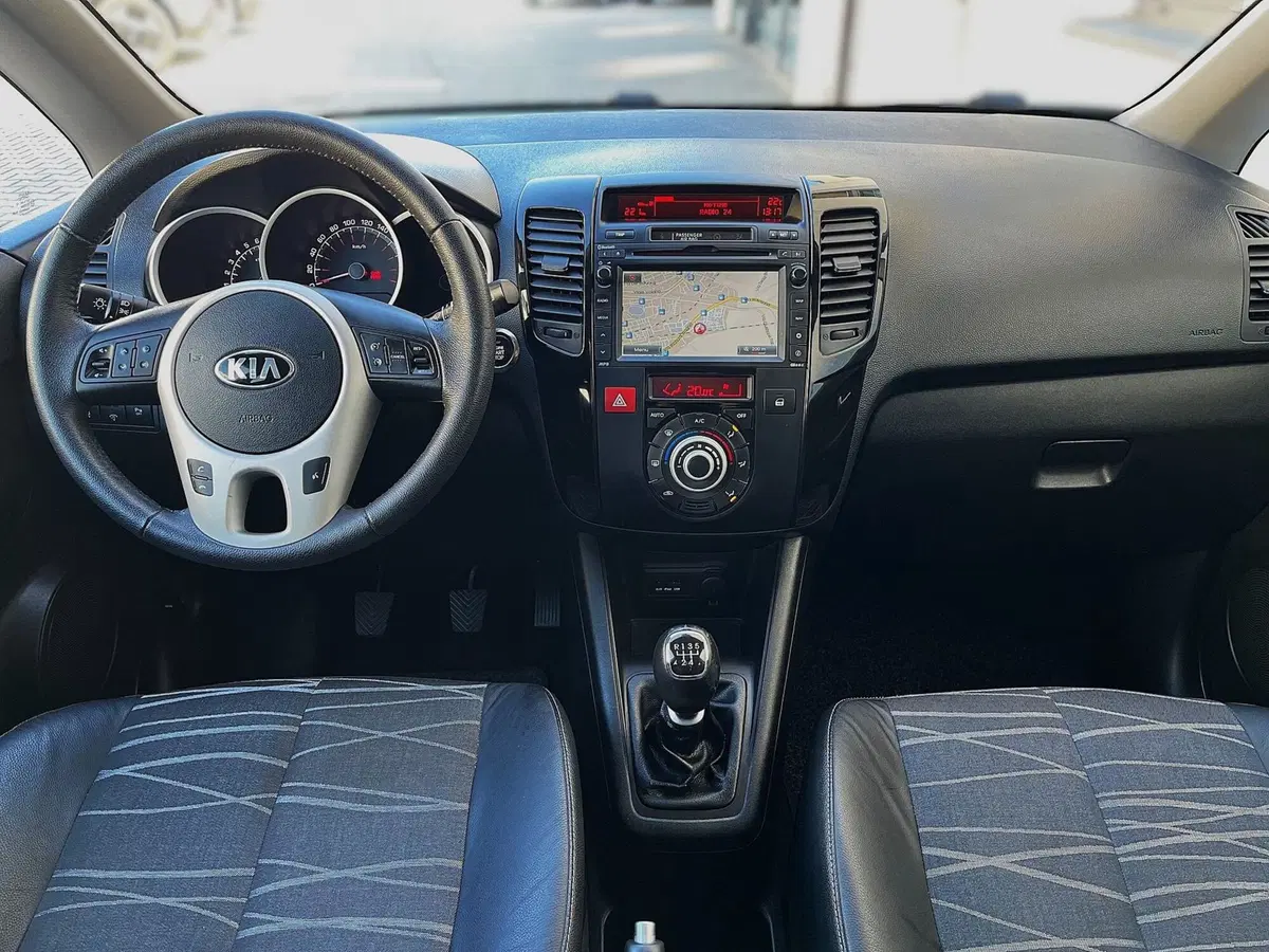Kia Venga usata a Ferrara (9)