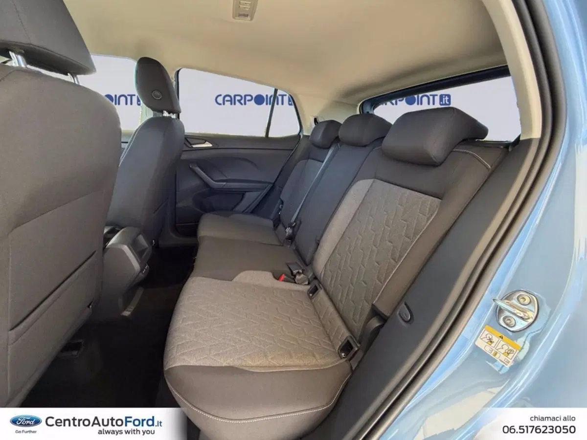 Volkswagen T-Cross nuova a Roma (13)