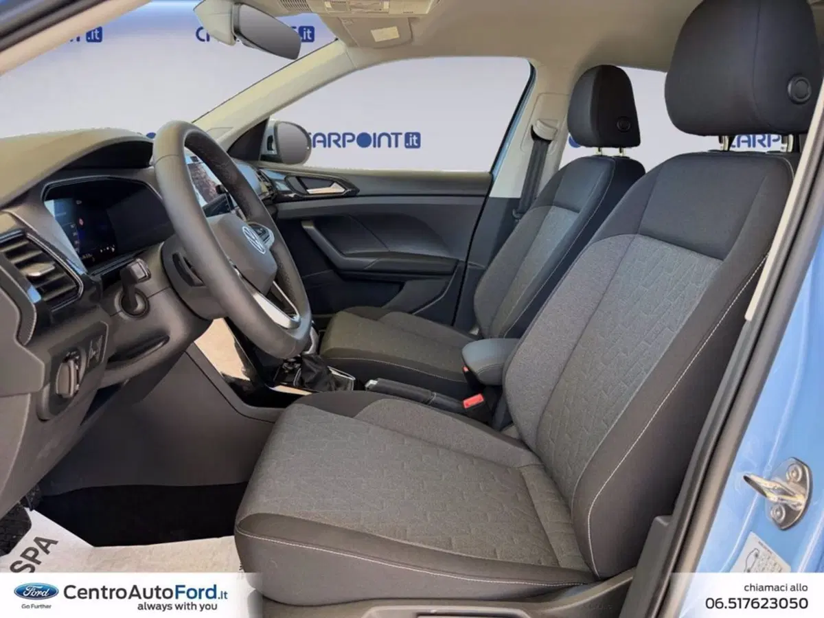 Volkswagen T-Cross nuova a Roma (9)