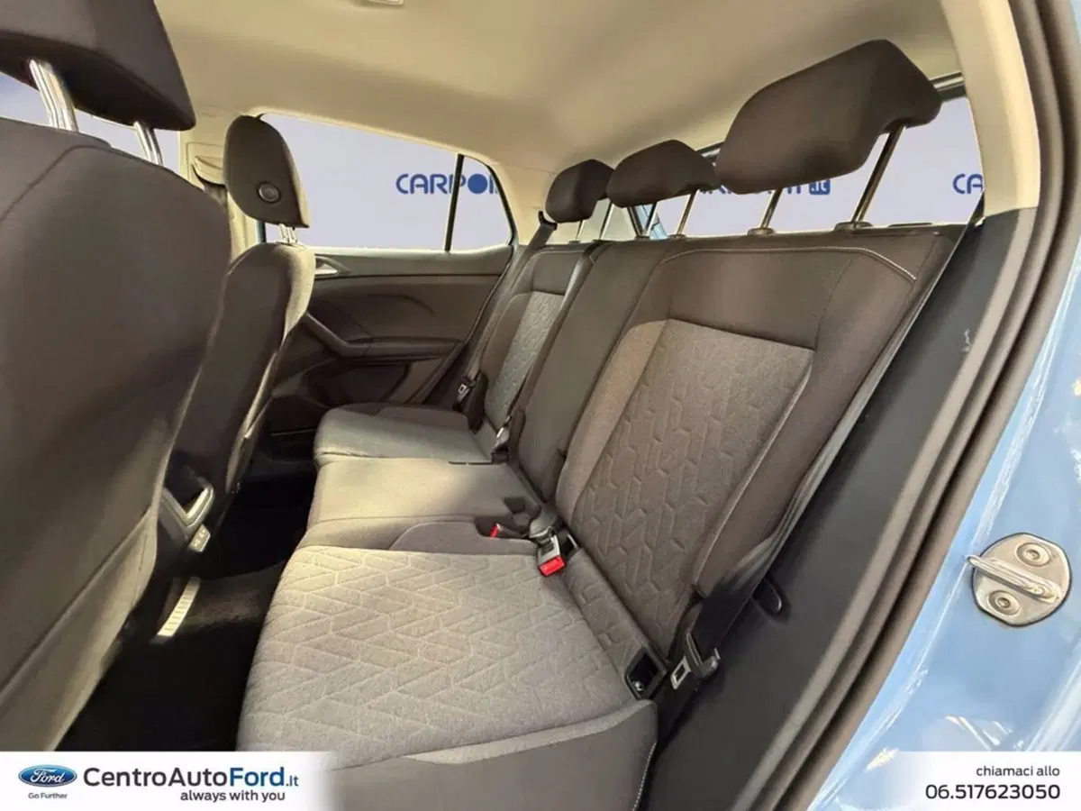 Volkswagen T-Cross usata a Roma (13)