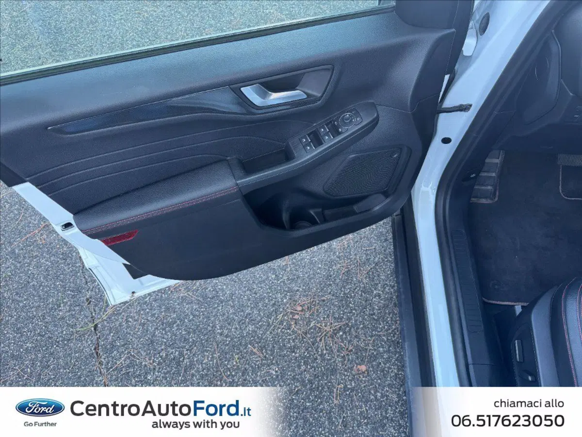 Ford Kuga usata a Roma (9)