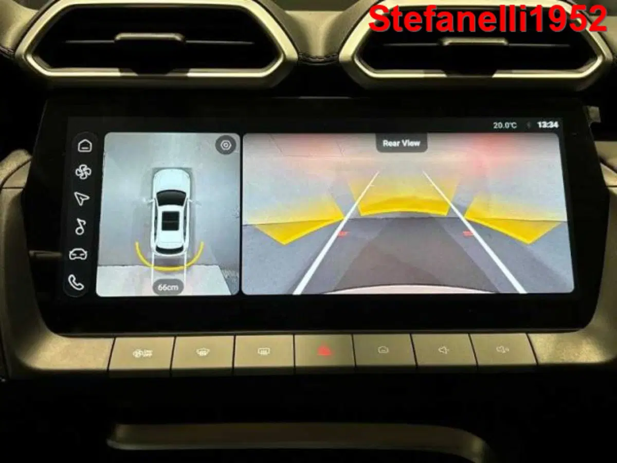 Mg ZS EV nuova a Bologna (12)