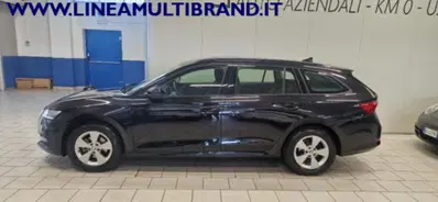 Skoda Octavia Station Wagon 2.0 TDI EVO SCR 150 CV DSG 4x4 Wagon Executive del 2023 usata a Piacenza