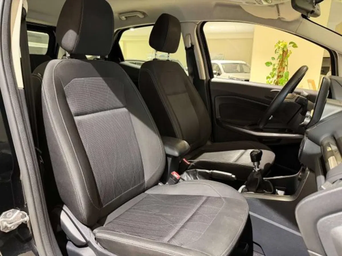 Ford EcoSport usata a Savona (13)