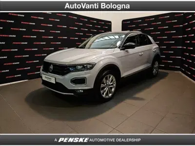 Volkswagen T-Roc 1.6 TDI SCR Advanced BlueMotion Technology del 2019 usata a Granarolo dell'Emilia