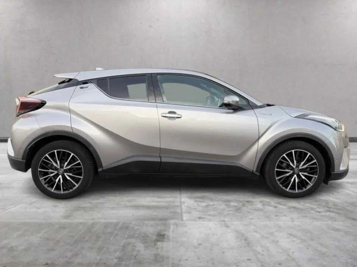 Toyota Toyota C-HR usata a Sassari (2)