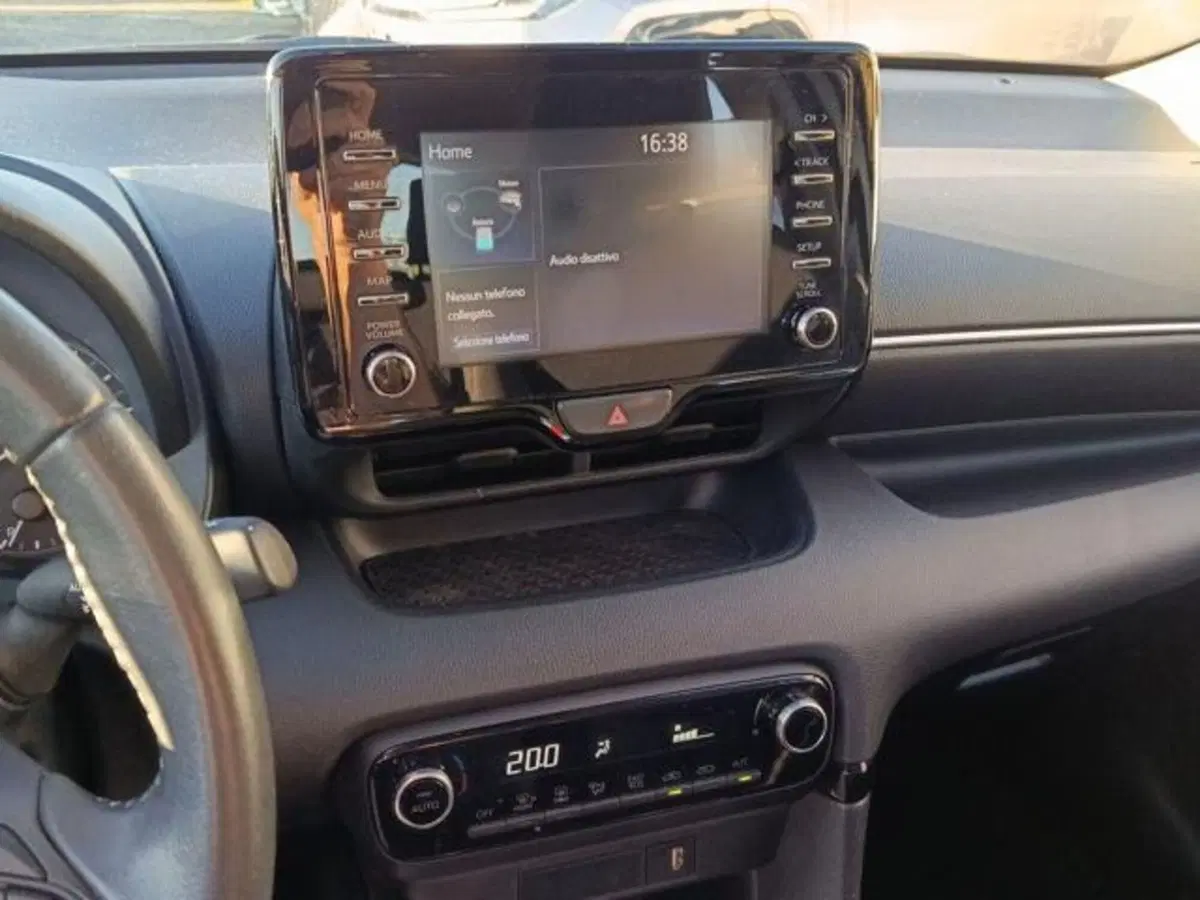 Toyota Yaris usata a Sassari (5)