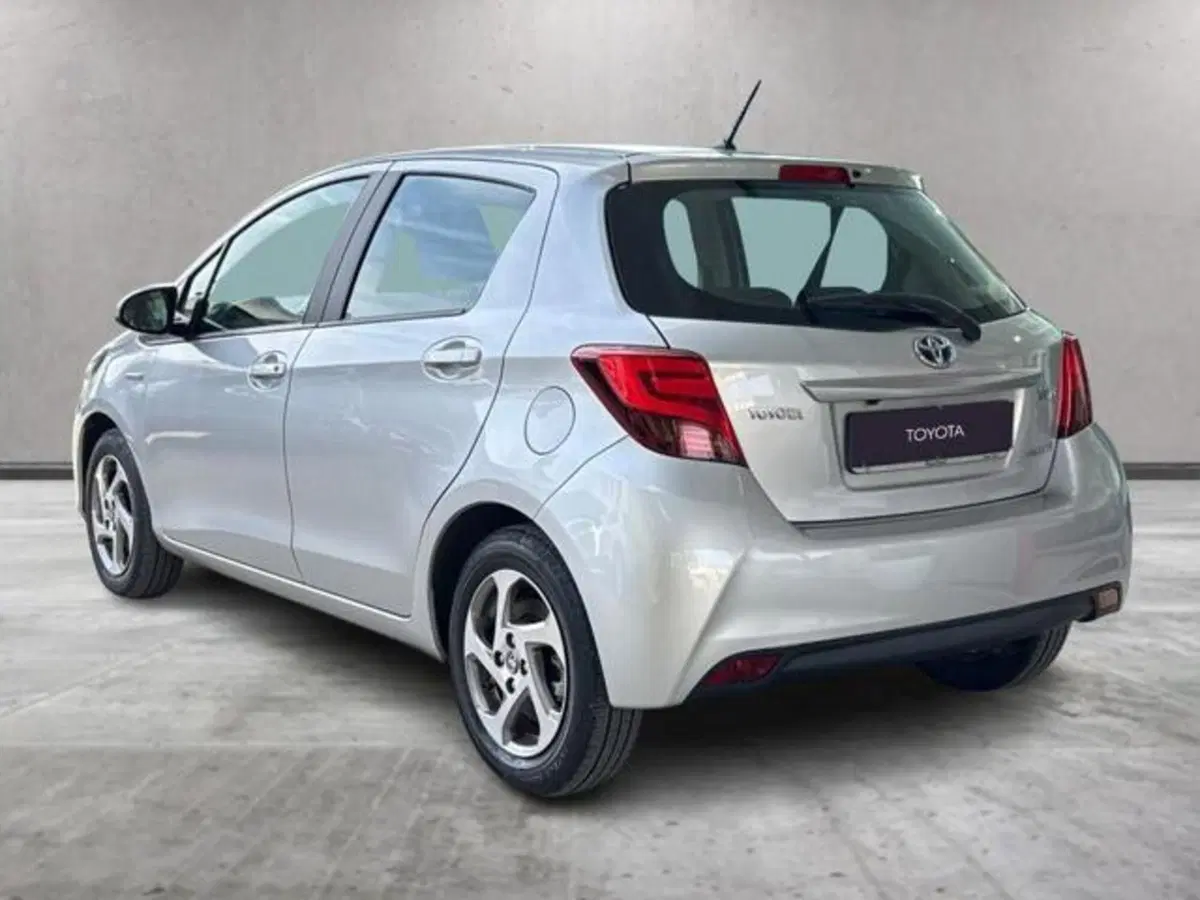 Toyota Yaris usata a Sassari (4)