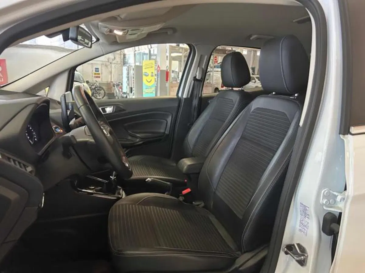 Ford EcoSport usata a Vercelli (8)
