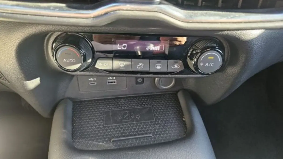 Nissan Juke usata a Lucca (9)