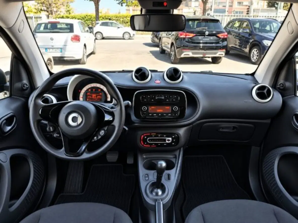 smart Fortwo usata a Firenze (10)