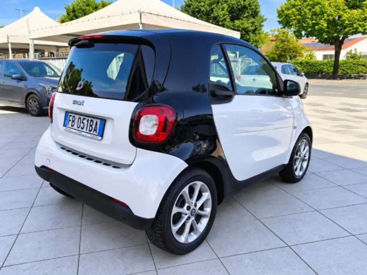smart Fortwo usata a Firenze (7)