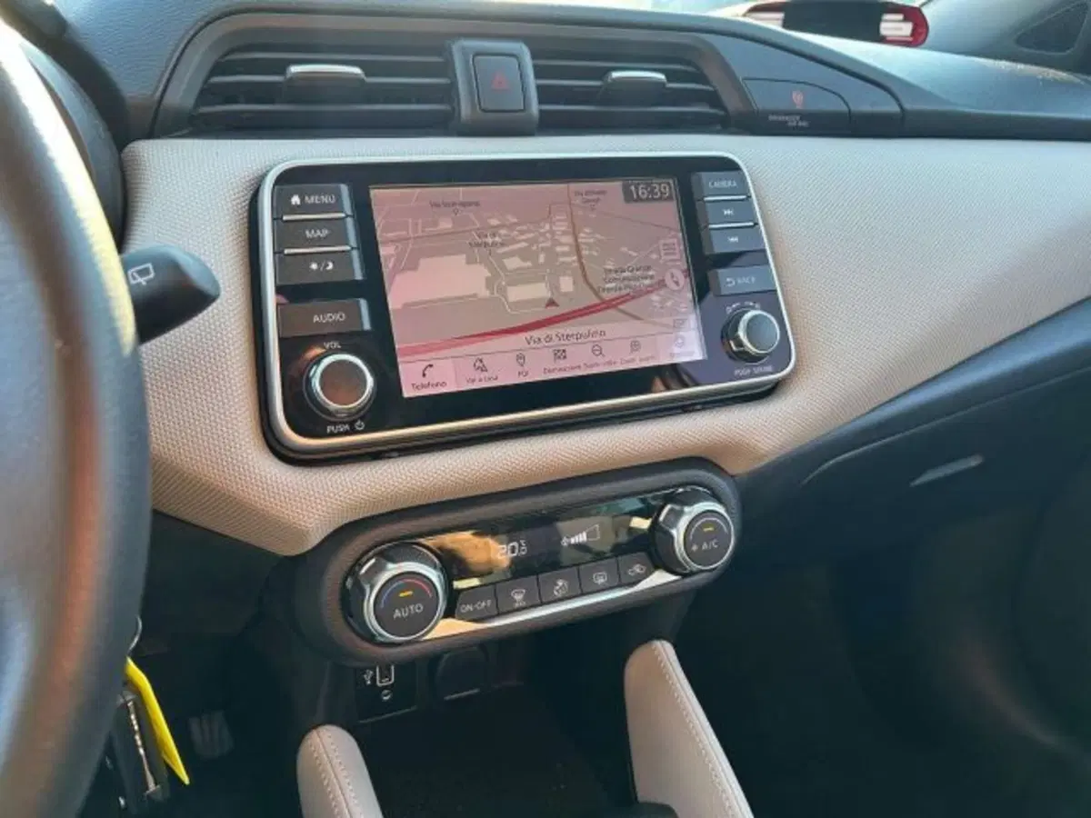 Nissan Micra usata a Firenze (9)