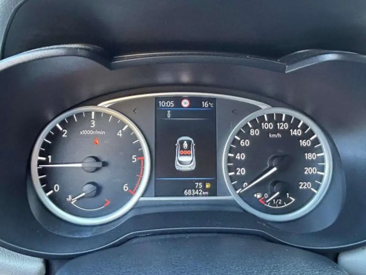 Nissan Micra usata a Firenze (8)