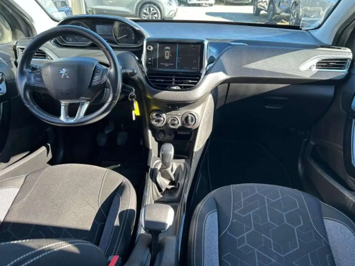 Peugeot 2008 usata a Firenze (14)