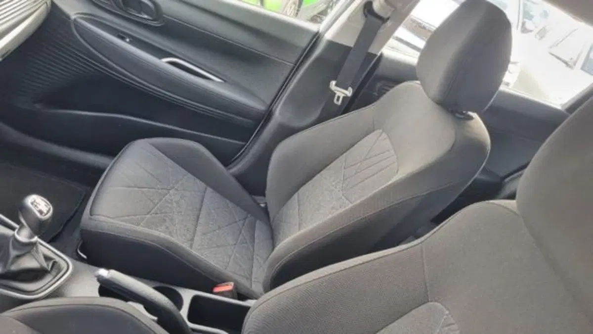 Hyundai Bayon usata a Savona (18)