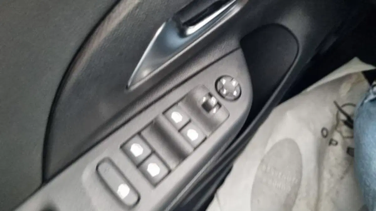 Opel Corsa usata a Savona (11)