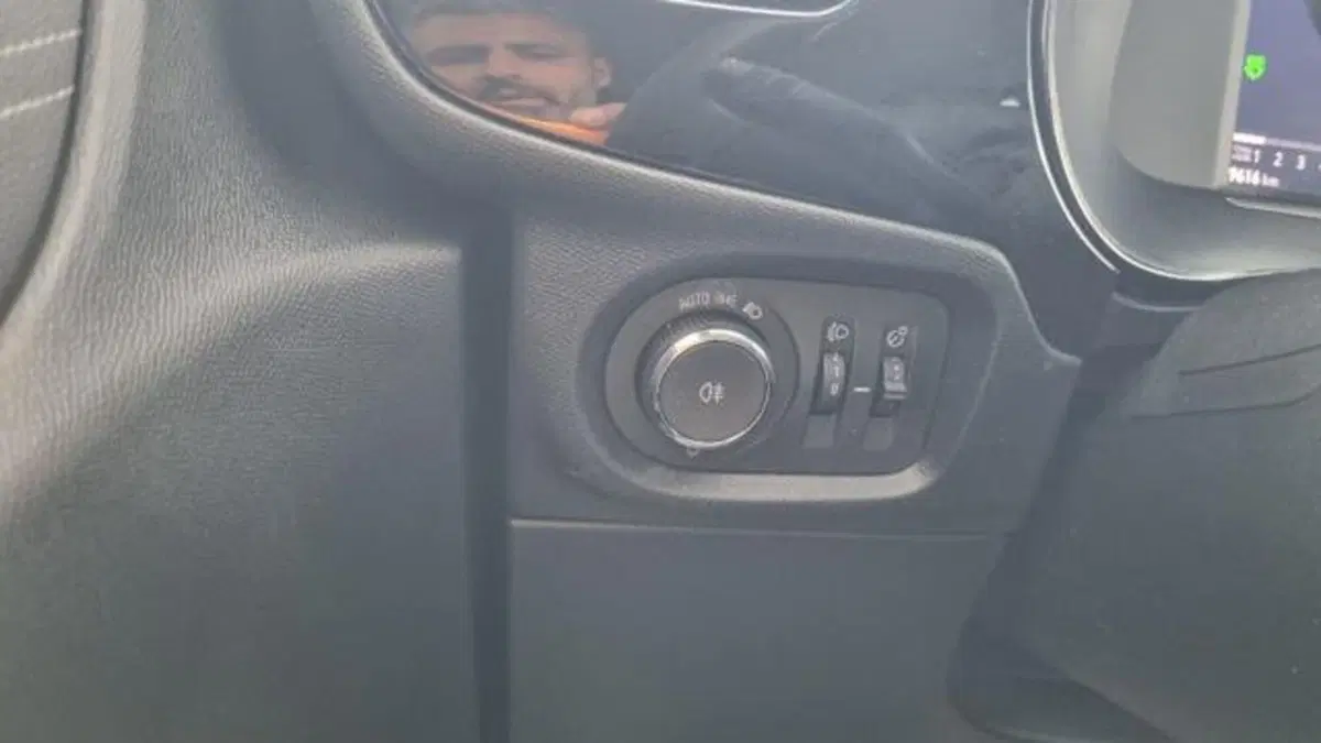 Opel Corsa usata a Savona (12)