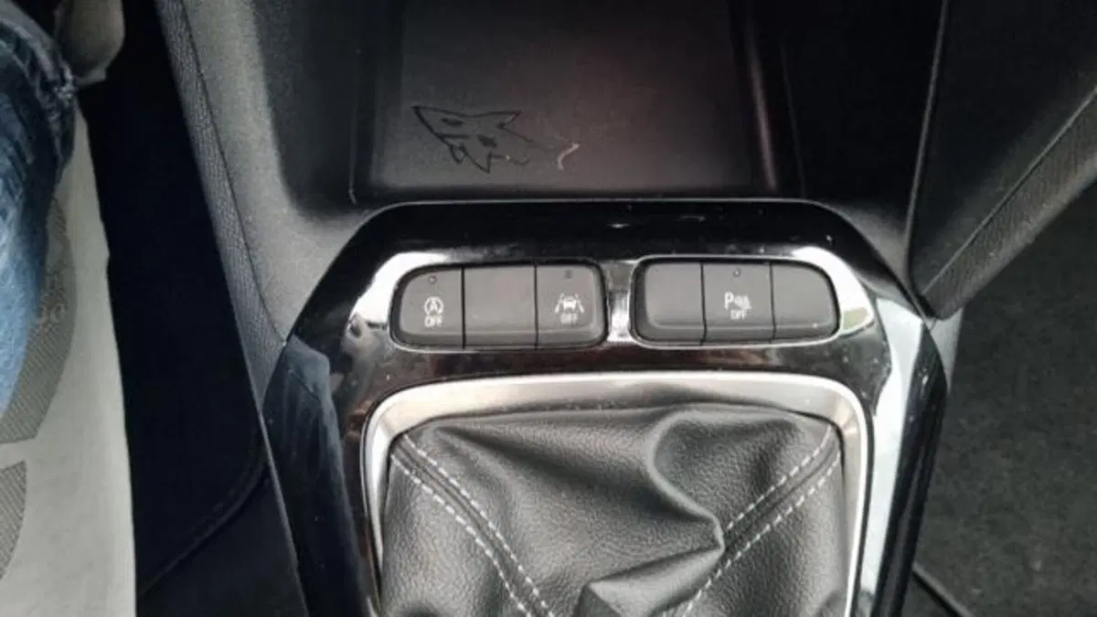 Opel Corsa usata a Savona (8)