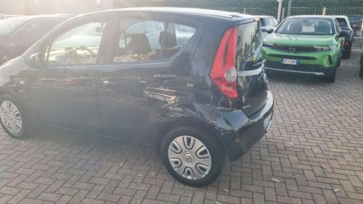 Opel Agila usata a Savona (10)