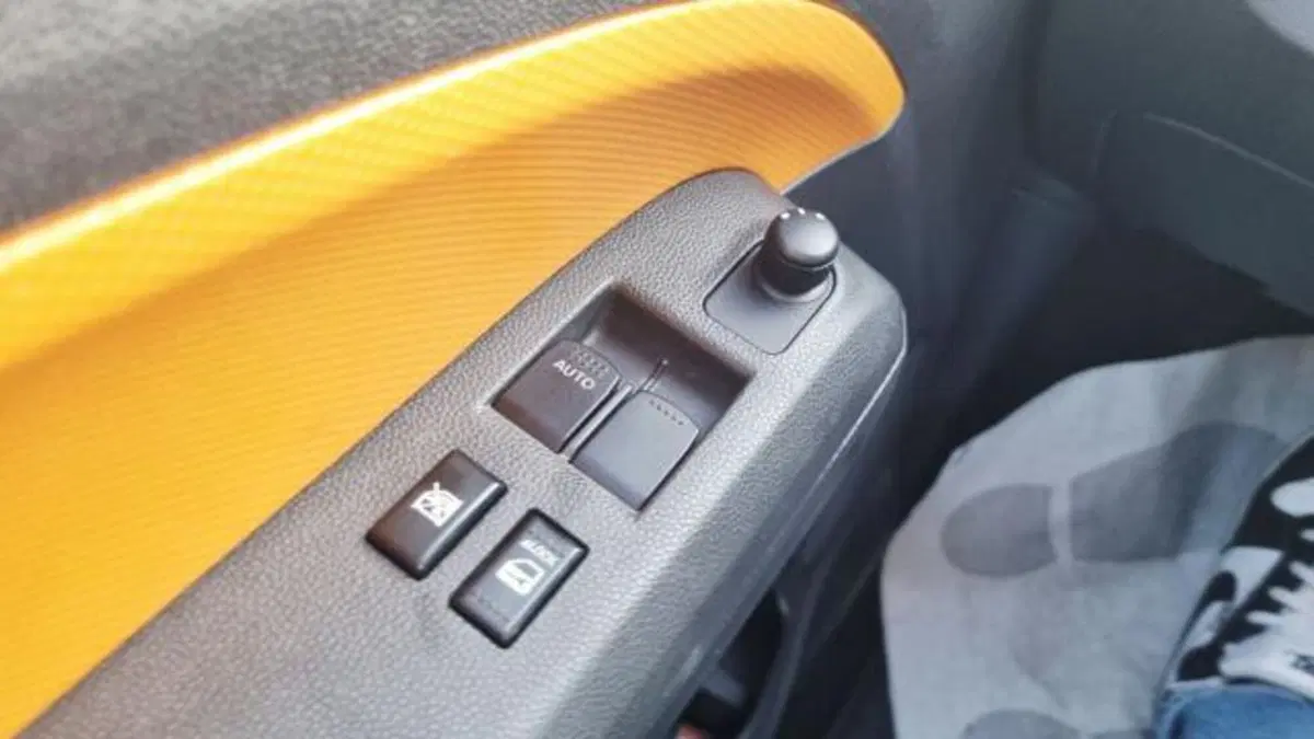 Opel Agila usata a Savona (5)