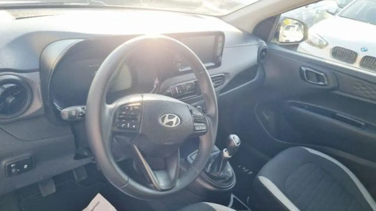 Hyundai i10 usata a Savona (12)