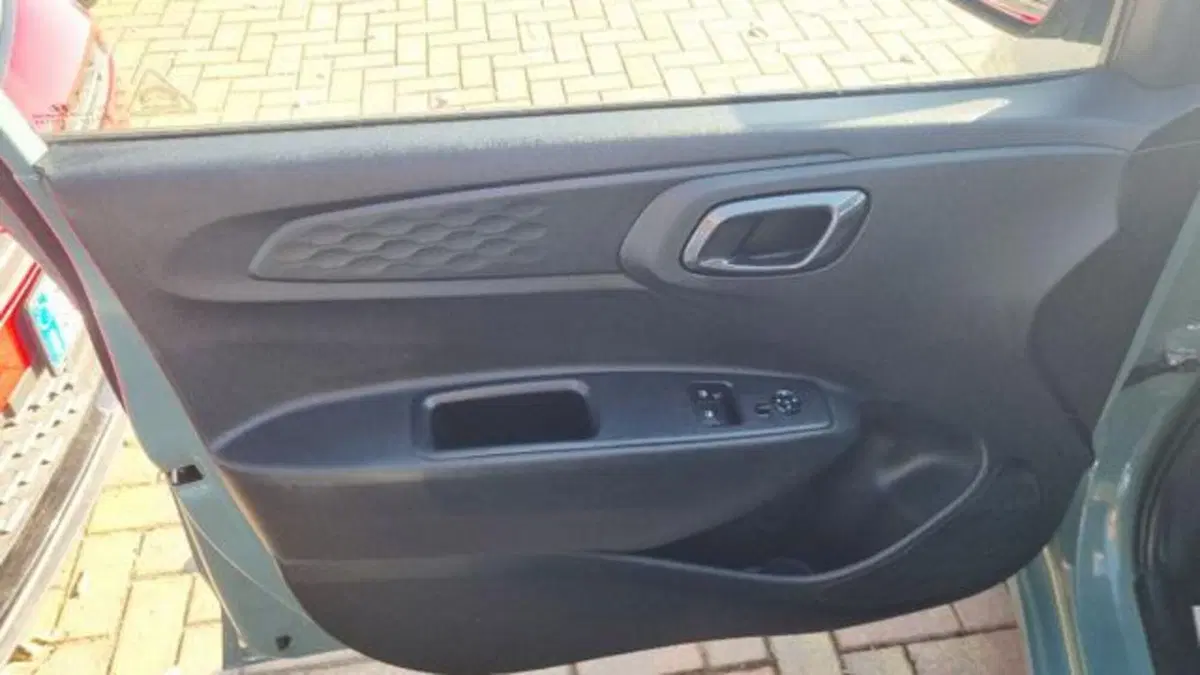 Hyundai i10 usata a Savona (15)
