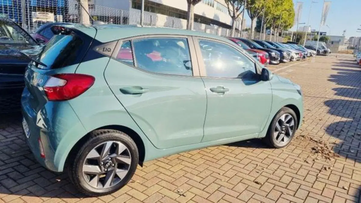 Hyundai i10 usata a Savona (4)