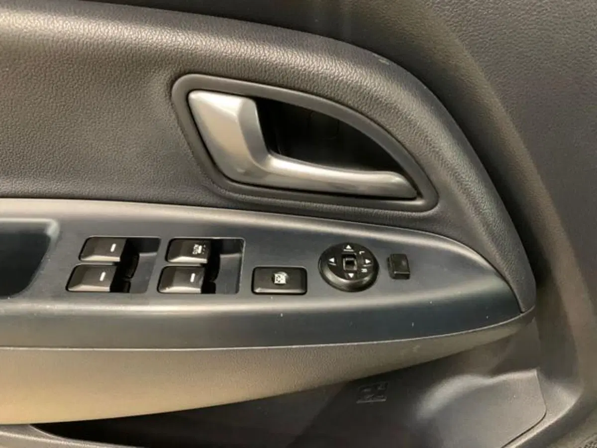 Kia Rio usata a Firenze (14)