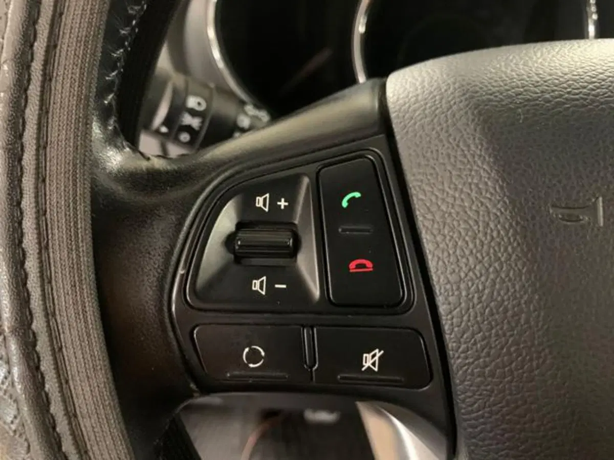 Kia Rio usata a Firenze (17)