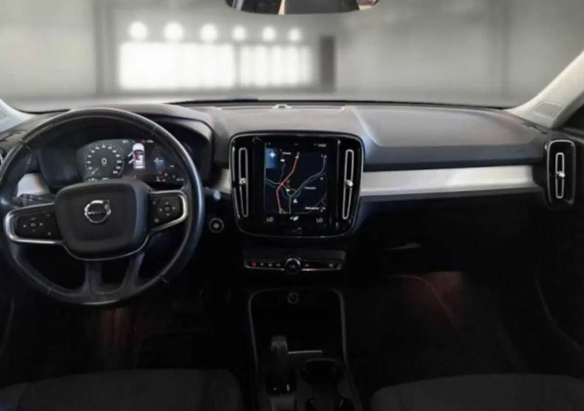 VOLVO Veicoli Commerciali XC40 usata a Bologna (3)