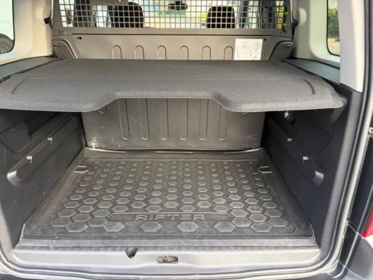 Peugeot Rifter usata a Lodi (13)
