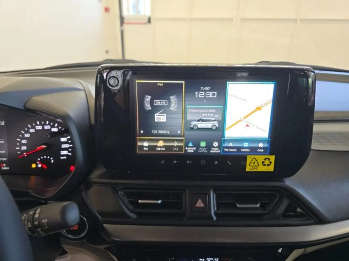 Suzuki Swift nuova a Reggio Emilia (14)