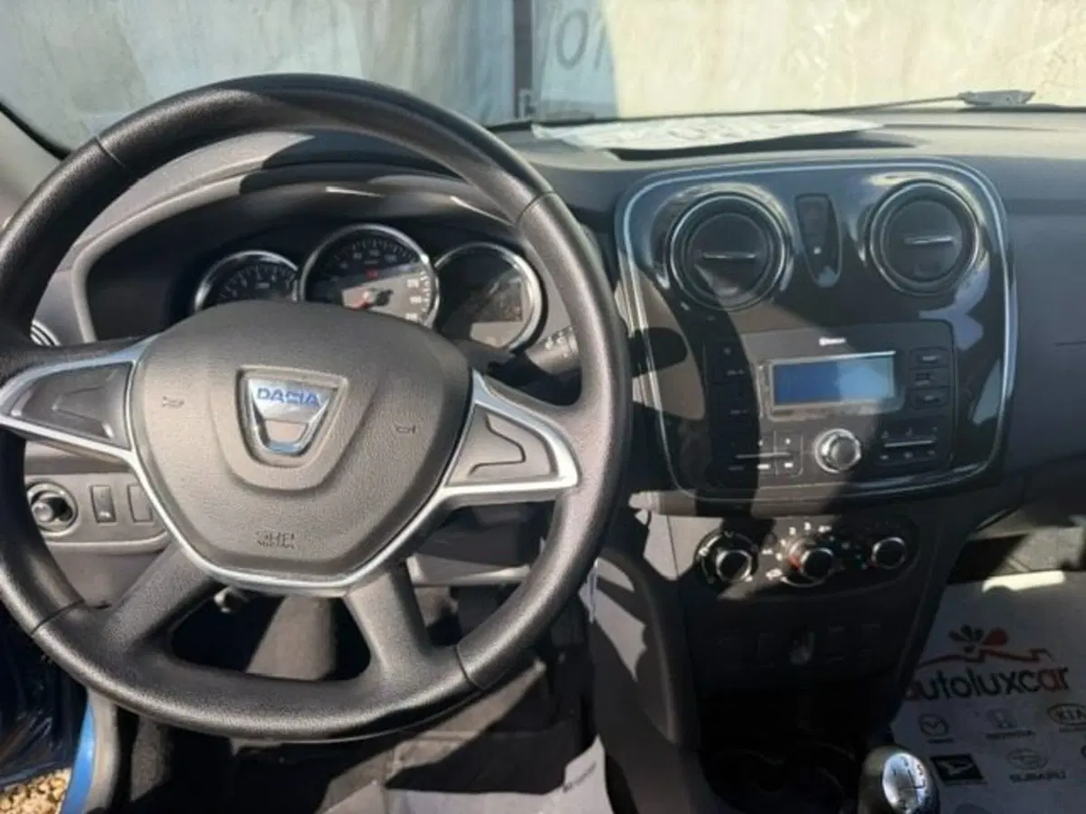 Dacia Sandero usata a Prato (4)