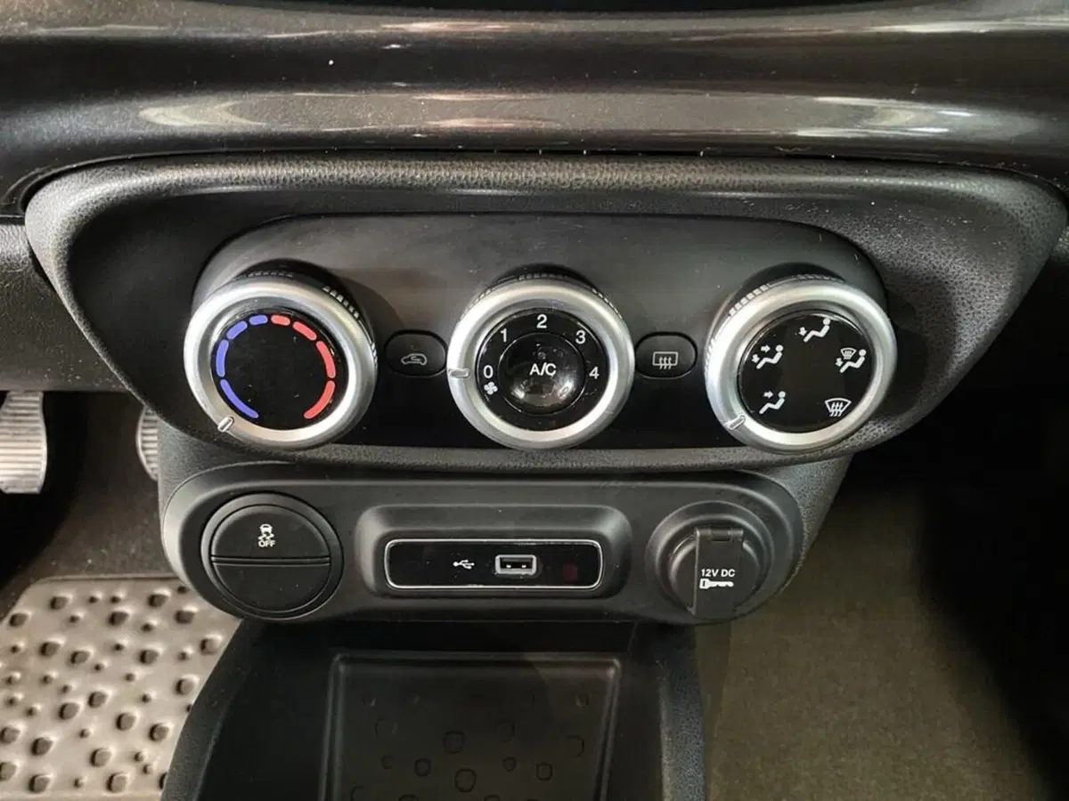 Fiat 500L usata a Torino (11)