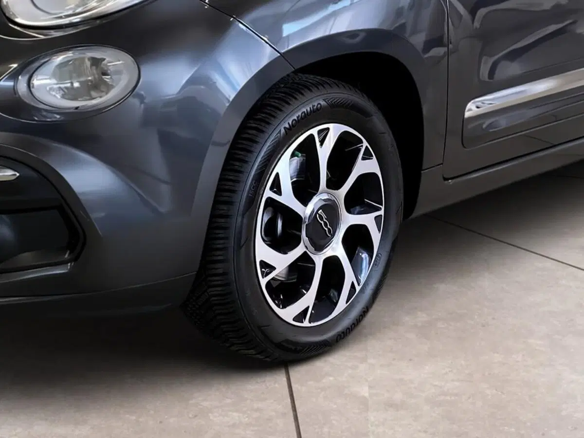 Fiat 500L usata a Torino (15)