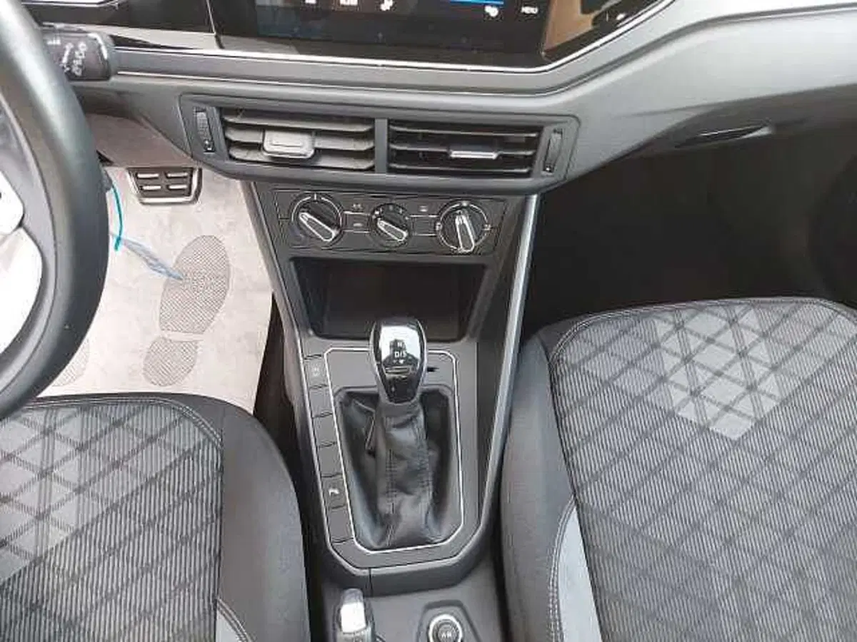 Volkswagen Taigo usata a Treviso (13)