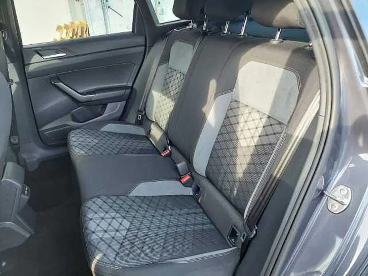 Volkswagen Taigo usata a Treviso (9)