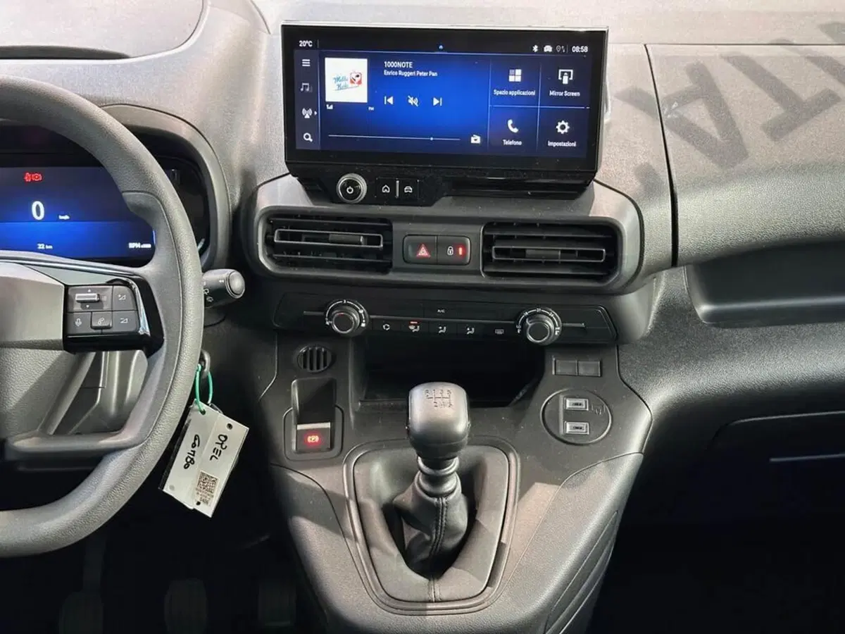 Opel Combo nuova a Sondrio (14)