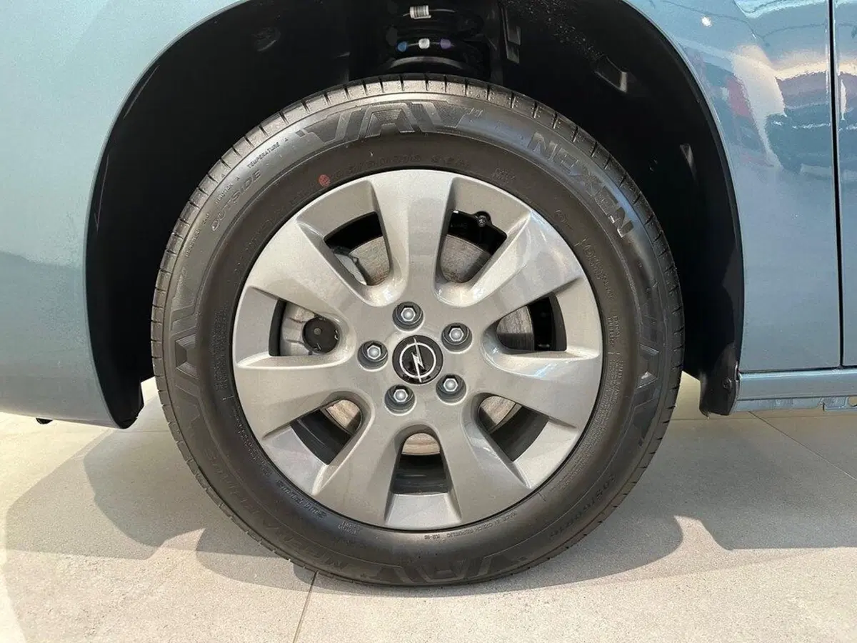 Opel Combo nuova a Sondrio (9)