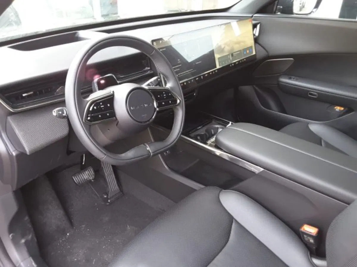 Mazda CX-6e nuova a Firenze (7)